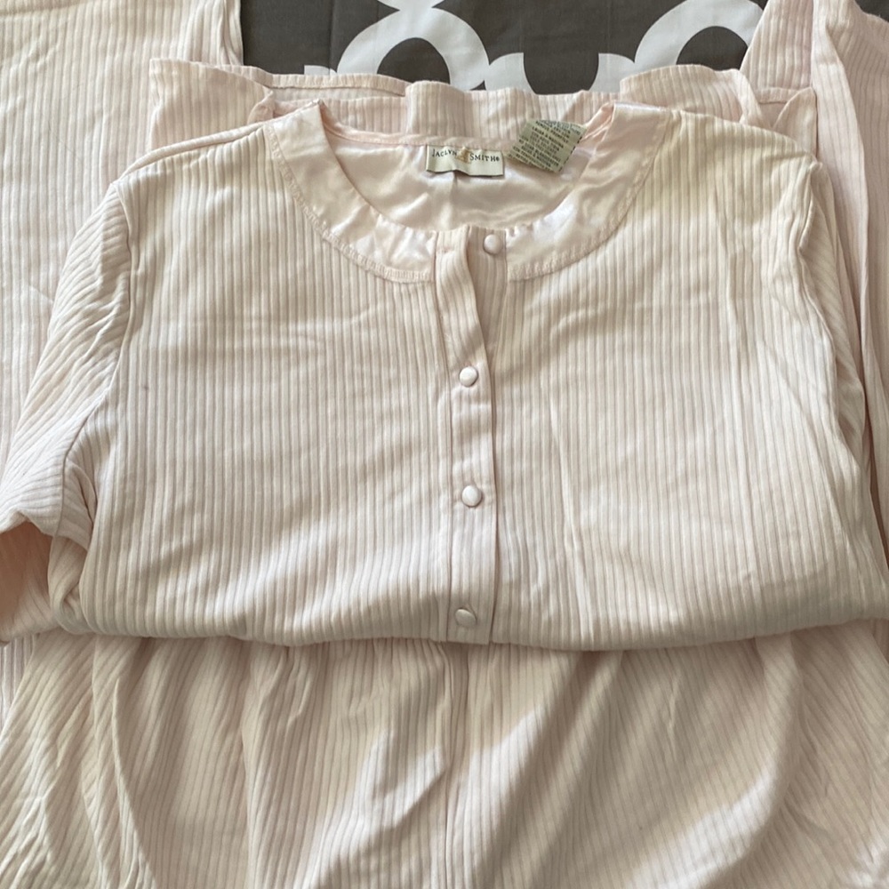 Jaclyn Smith Pajama Set